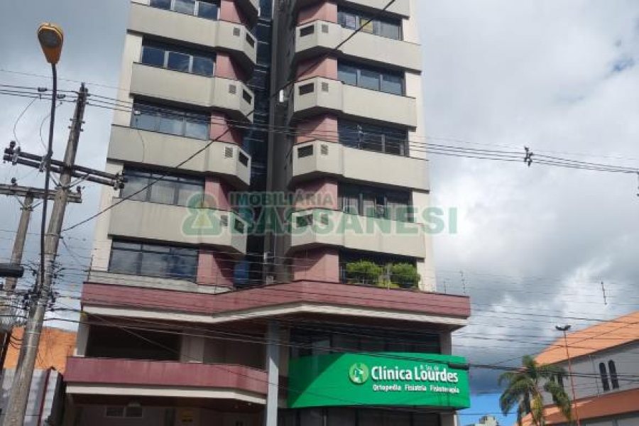 Sala Mobiliada com 67m², 1 vaga, no bairro Lourdes em Caxias do Sul para Alugar ou Comprar