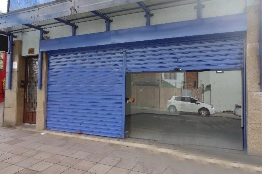 Loja com 404m², no bairro Pio X em Caxias do Sul para Comprar