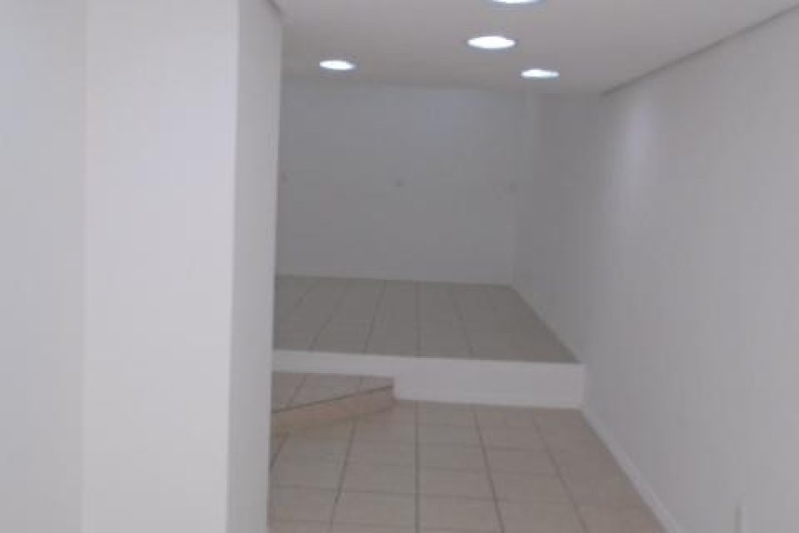 Loja com 104m², no bairro Centro em Caxias do Sul para Alugar