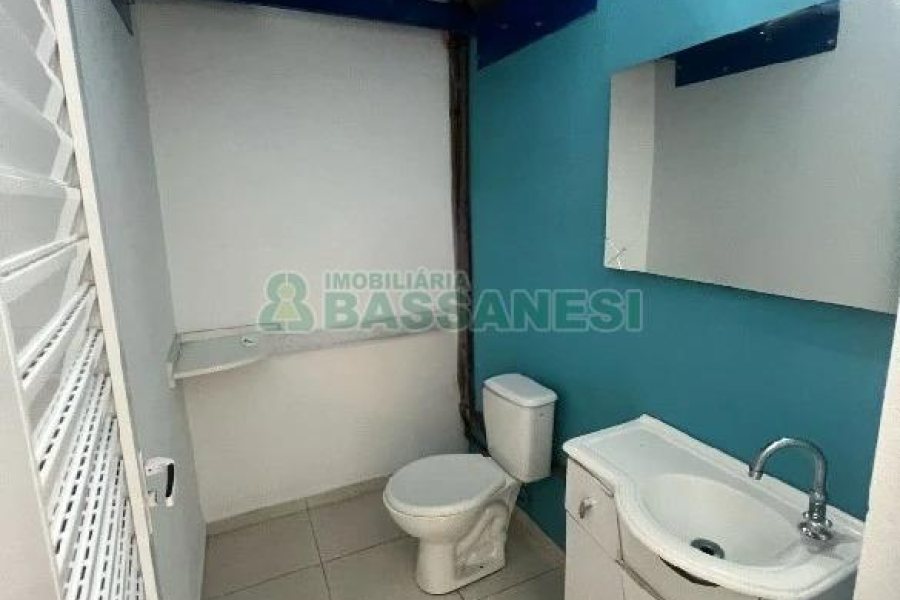 Loja com 170m², no bairro Lourdes em Caxias do Sul para Alugar