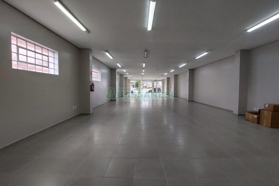 Loja com 198m², no bairro Centro em Caxias do Sul para Alugar