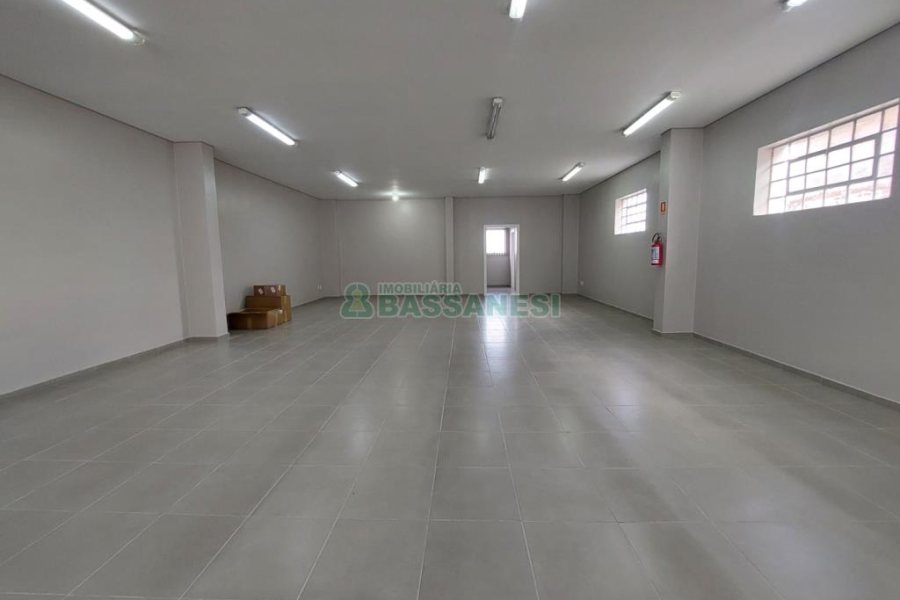 Loja com 198m², no bairro Centro em Caxias do Sul para Alugar