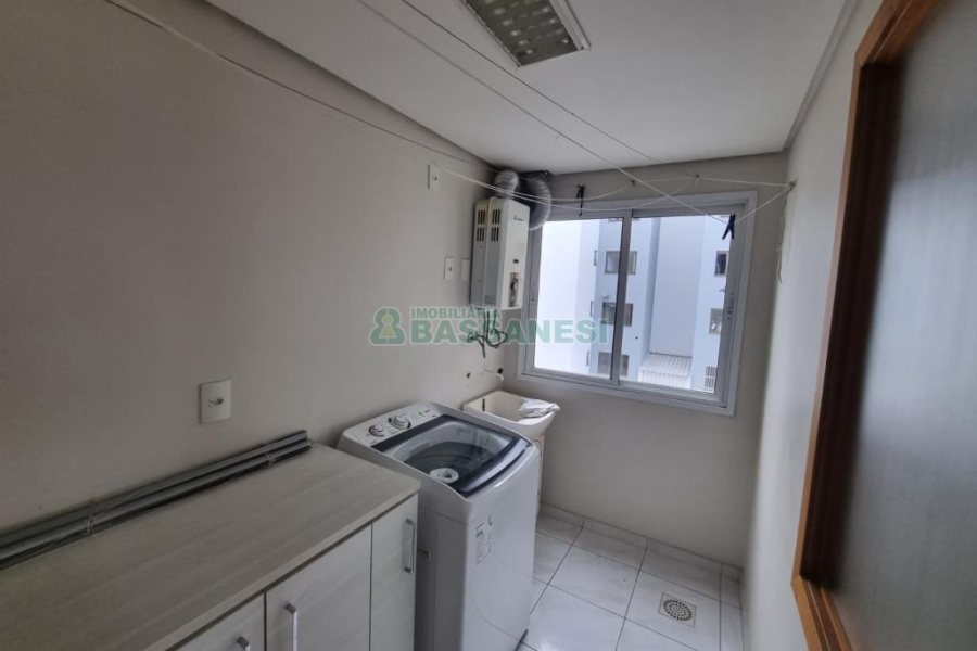 Apartamento com 85m², 2 dormitórios, 2 vagas, no bairro Santa Catarina em Caxias do Sul para Comprar