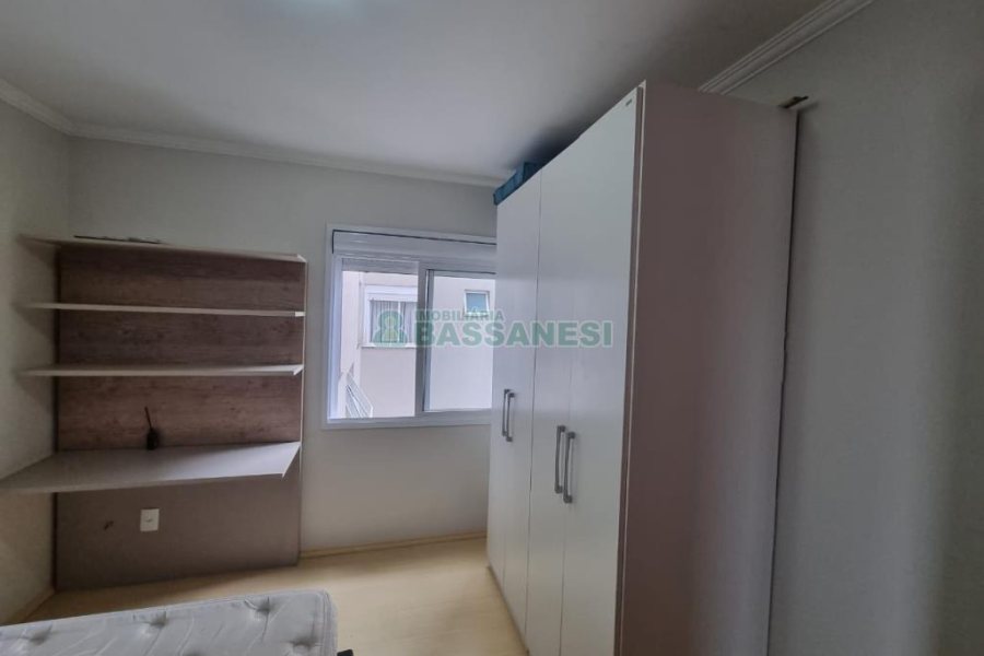 Apartamento com 85m², 2 dormitórios, 2 vagas, no bairro Santa Catarina em Caxias do Sul para Comprar