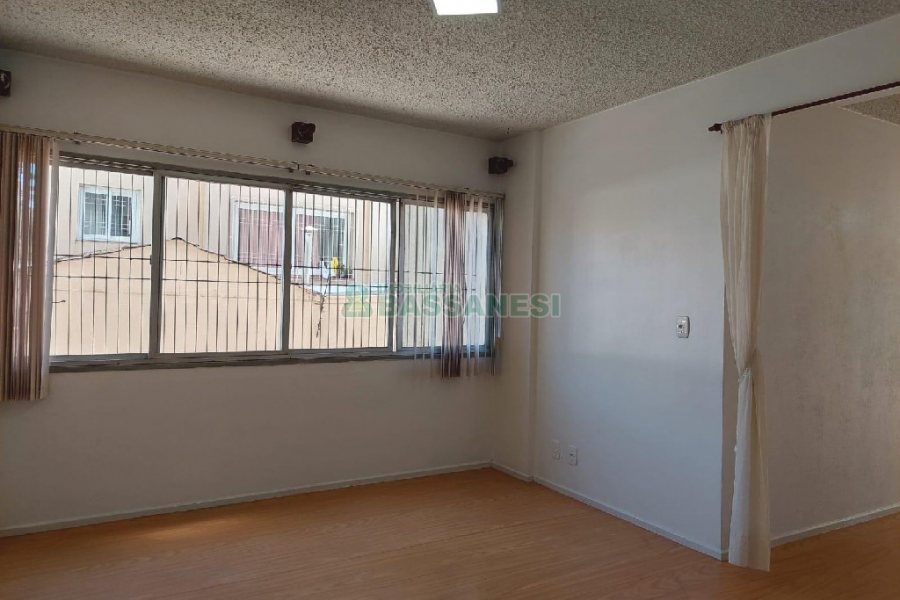 Apartamento com 74m², 3 dormitórios, no bairro São Pelegrino em Caxias do Sul para Alugar