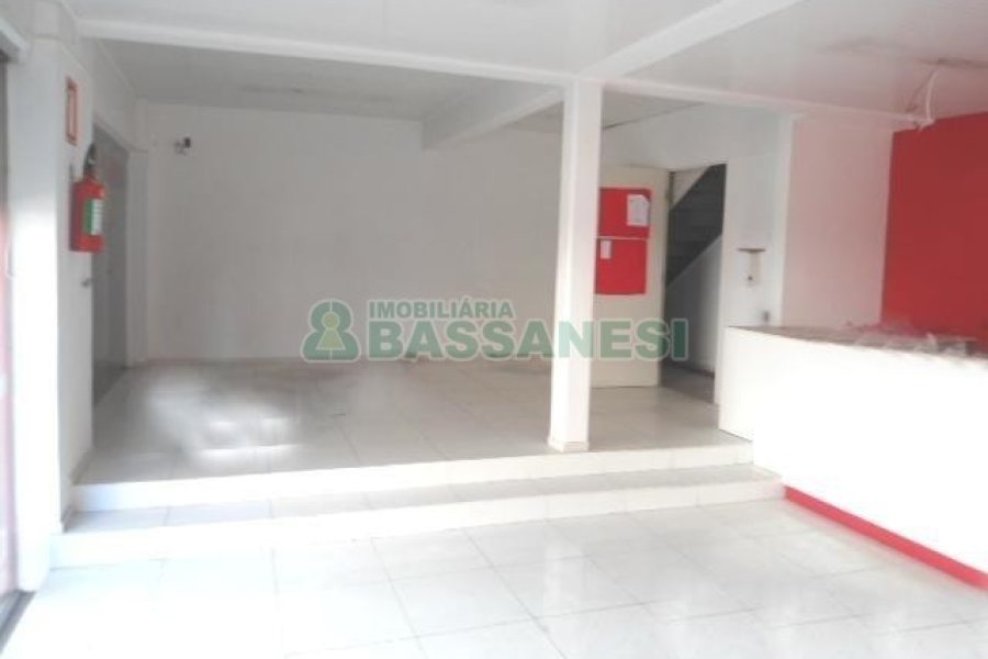 Loja com 70m², no bairro Centro em Caxias do Sul para Alugar