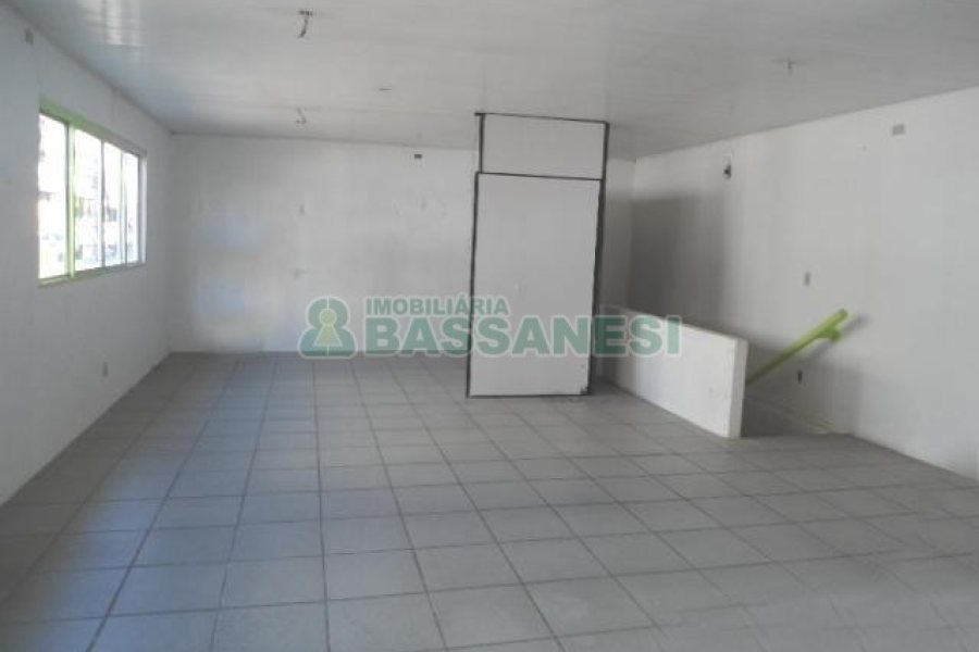 Loja com 70m², no bairro Centro em Caxias do Sul para Alugar