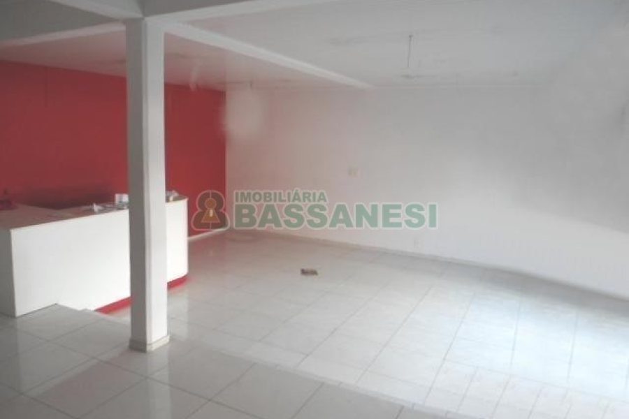 Loja com 70m², no bairro Centro em Caxias do Sul para Alugar