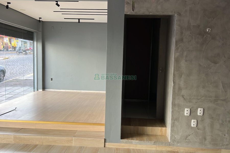 Loja com 70m², no bairro Centro em Caxias do Sul para Alugar