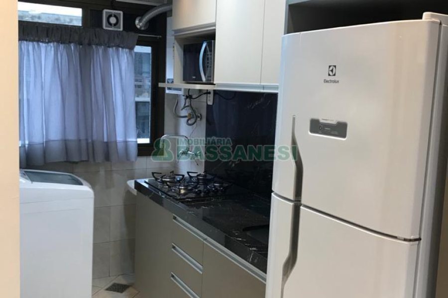 Apto Mobiliado com 39m², 1 dormitório, 1 vaga, no bairro São Pelegrino em Caxias do Sul para Alugar