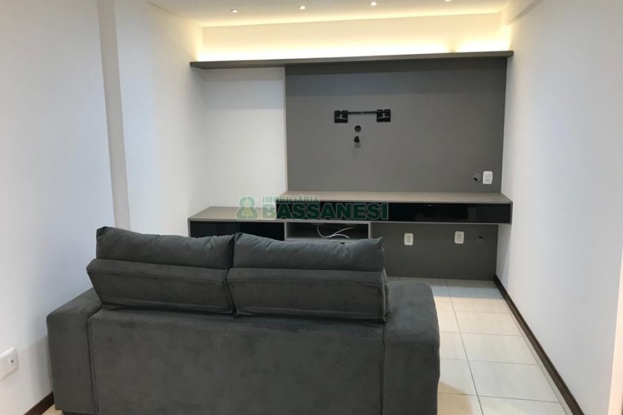 Apto Mobiliado com 39m², 1 dormitório, 1 vaga, no bairro São Pelegrino em Caxias do Sul para Alugar