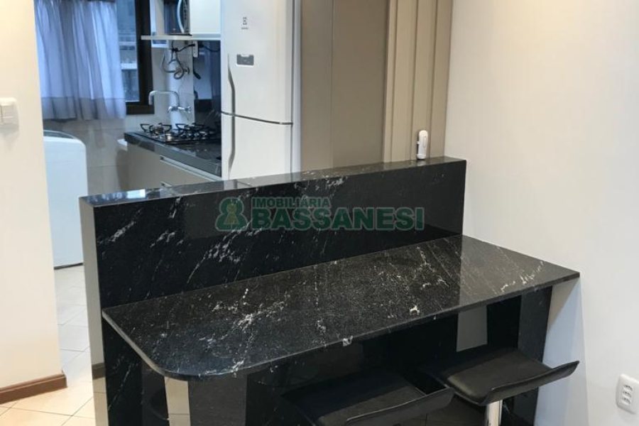 Apto Mobiliado com 39m², 1 dormitório, 1 vaga, no bairro São Pelegrino em Caxias do Sul para Alugar