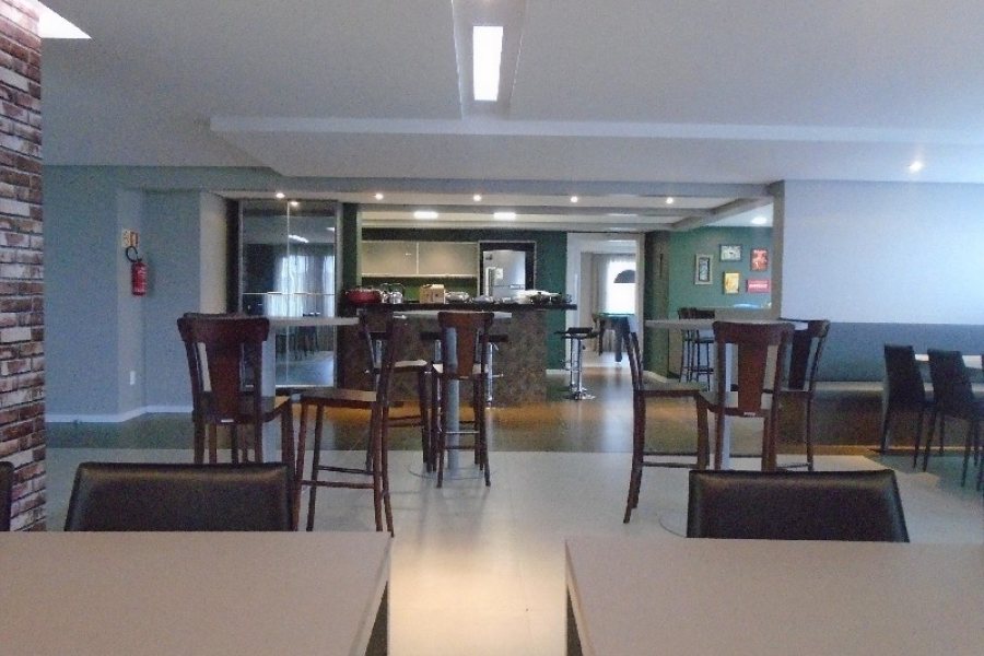 Apartamento com 67m², 1 vaga, no bairro Villagio Iguatemi em Caxias do Sul para Comprar