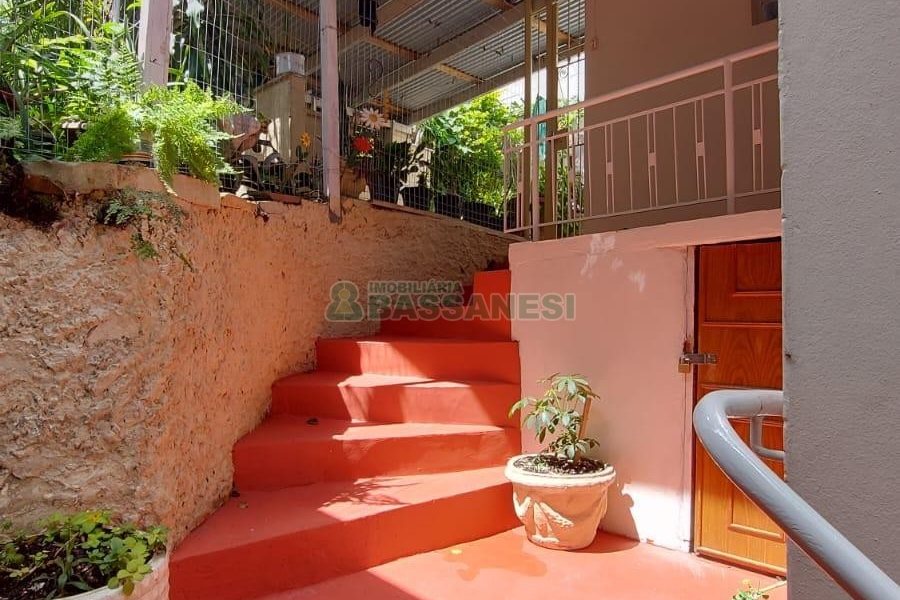 Sala com 60m², no bairro São Pelegrino em Caxias do Sul para Alugar