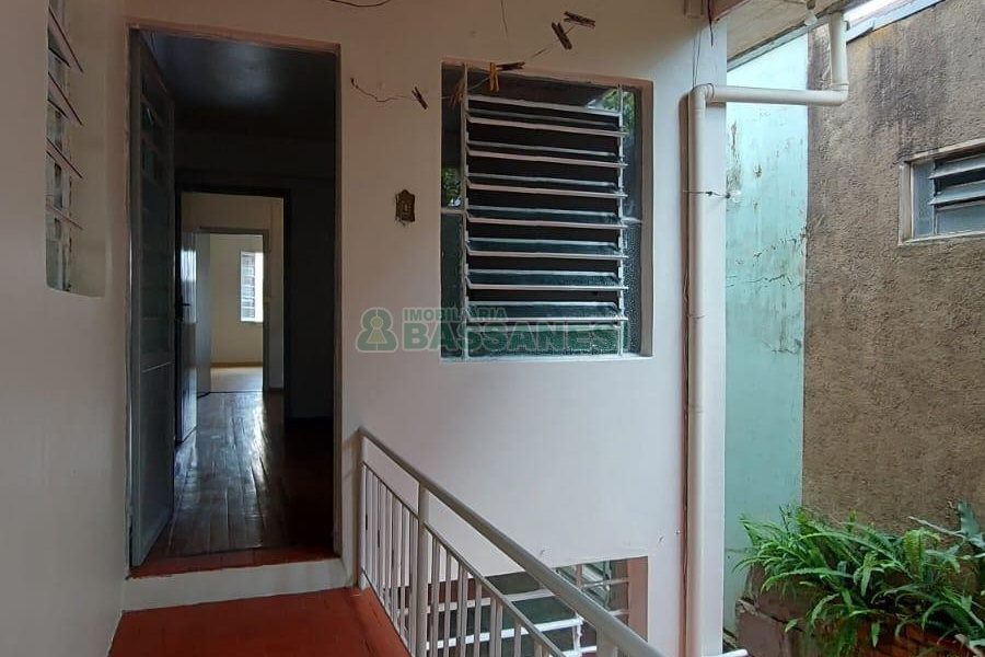 Sala com 60m², no bairro São Pelegrino em Caxias do Sul para Alugar