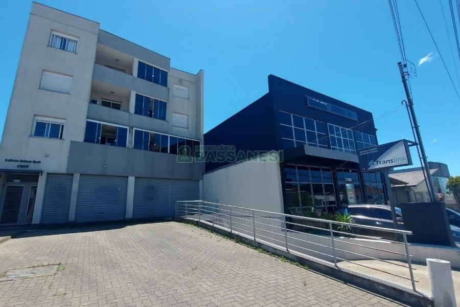 Loja com 225m², no bairro Sagrada Família em Caxias do Sul para Alugar ou Comprar
