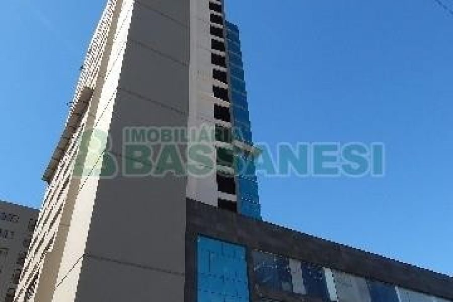 Sala com 76m², 1 vaga, no bairro Pio X em Caxias do Sul para Alugar ou Comprar