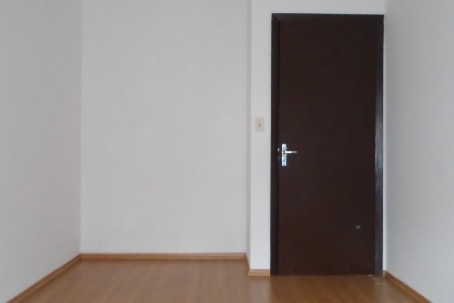 Apartamento com 54m², 2 dormitórios, 1 vaga, no bairro Rio Branco em Caxias do Sul para Alugar
