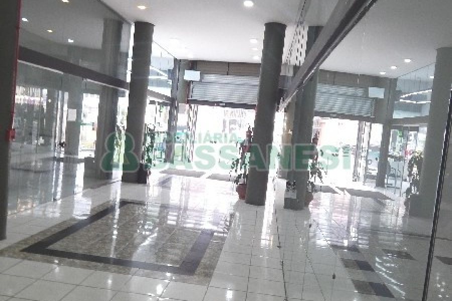 Loja com 40m², no bairro Centro em Caxias do Sul para Alugar