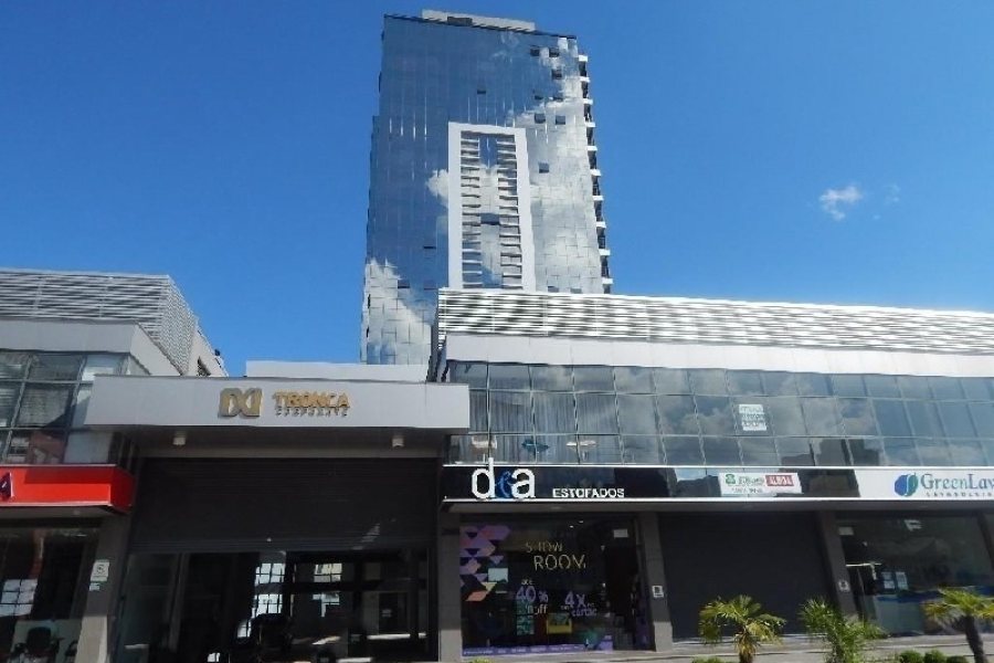 Loja com 159m², no bairro Centro em Caxias do Sul para Alugar