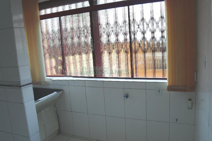 Apartamento com 53m², 2 dormitórios, no bairro São Pelegrino em Caxias do Sul para Comprar