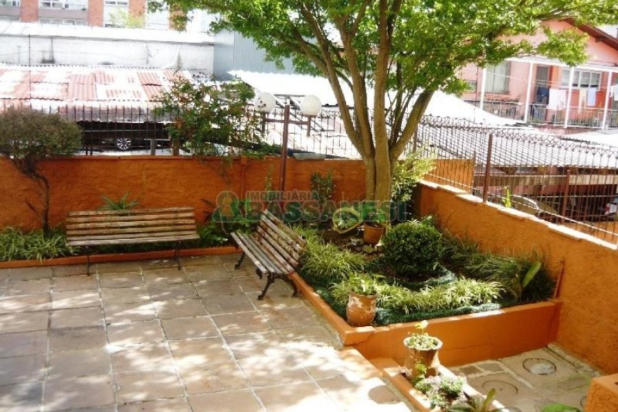 Apartamento com 53m², 2 dormitórios, no bairro São Pelegrino em Caxias do Sul para Comprar