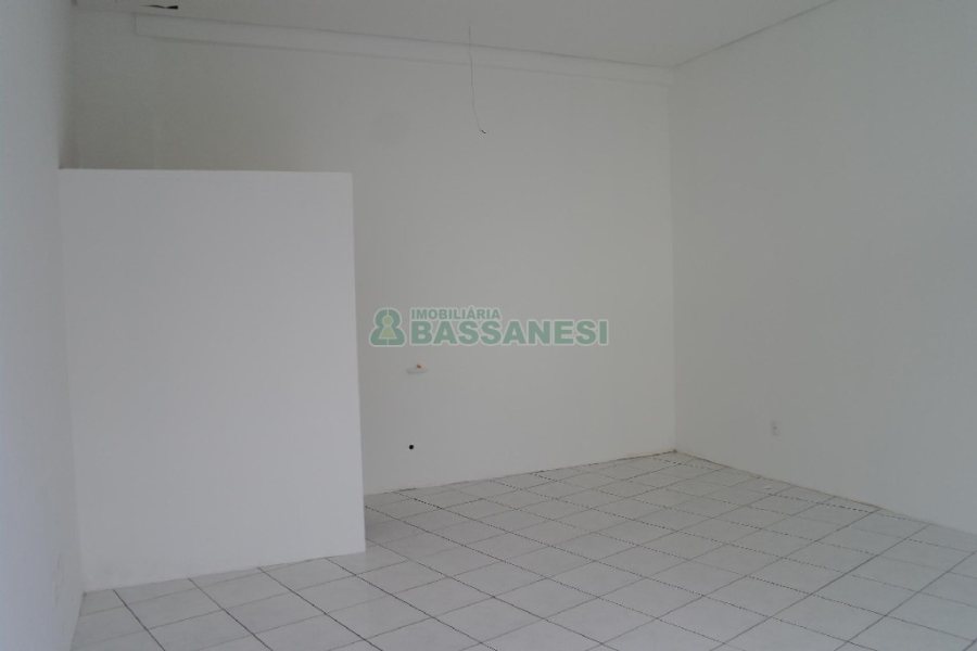 Loja com 35m², no bairro Centro em Caxias do Sul para Alugar