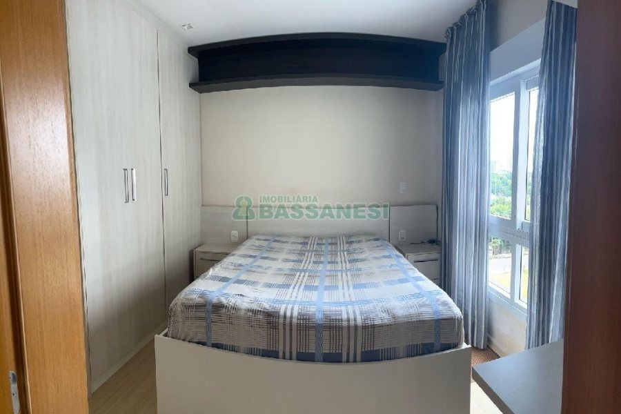 Apartamento com 72m², 2 dormitórios, 2 vagas, no bairro Lourdes em Caxias do Sul para Alugar