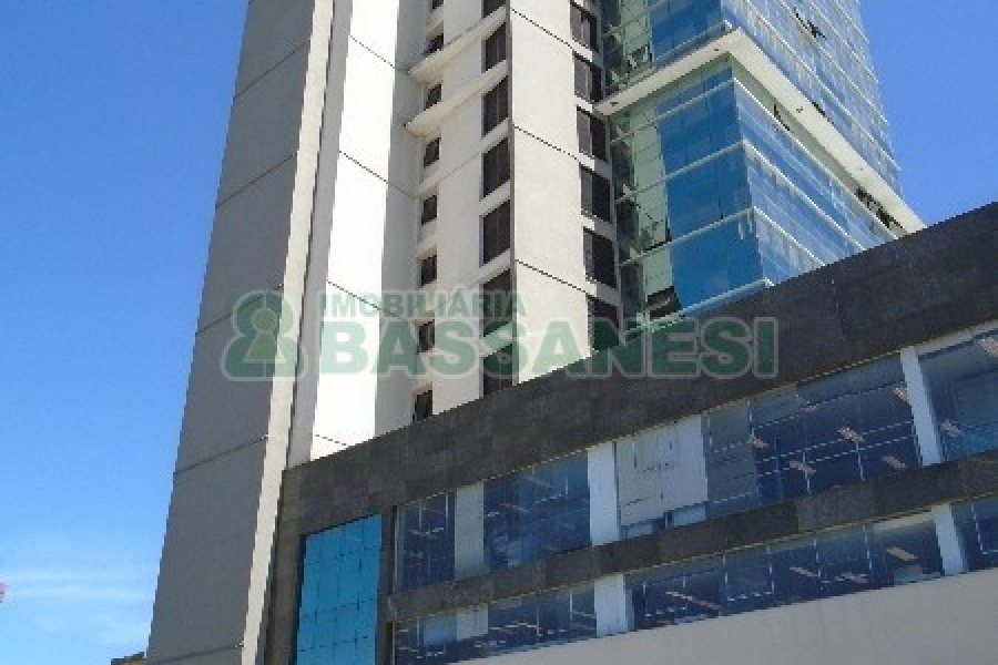 Sala com 44m², 1 vaga, no bairro Pio X em Caxias do Sul para Alugar