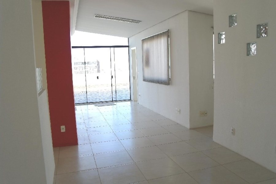 Sala com 127m², no bairro Centro em Caxias do Sul para Comprar