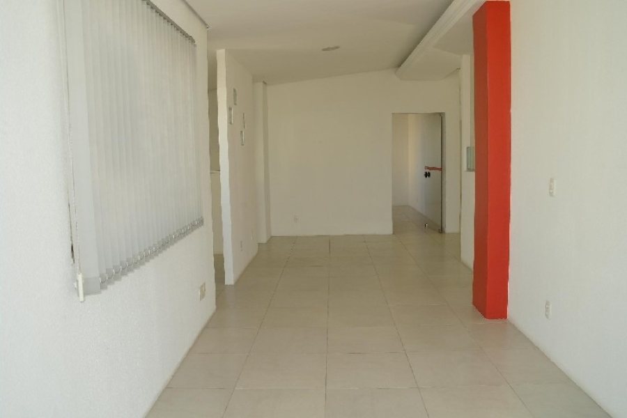 Sala com 127m², no bairro Centro em Caxias do Sul para Comprar