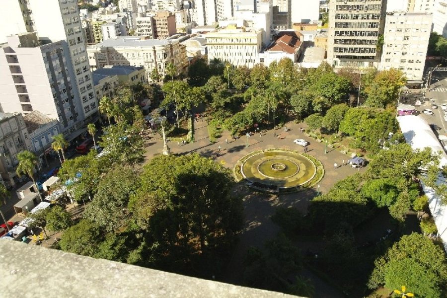 Sala com 127m², no bairro Centro em Caxias do Sul para Comprar