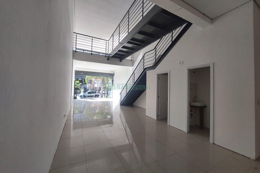 Loja com 158m², no bairro Centro em Caxias do Sul para Alugar