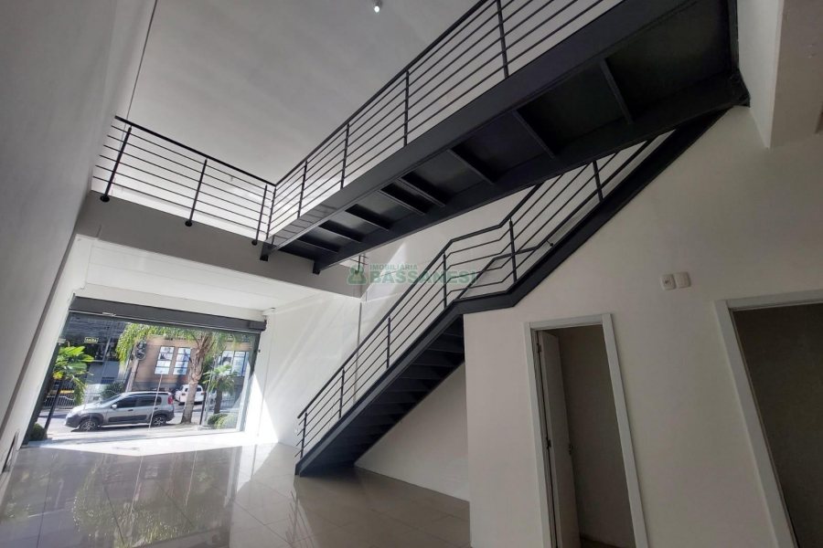 Loja com 158m², no bairro Centro em Caxias do Sul para Alugar
