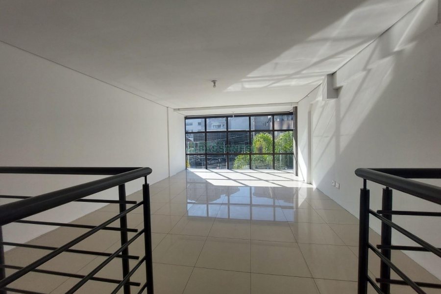 Loja com 158m², no bairro Centro em Caxias do Sul para Alugar
