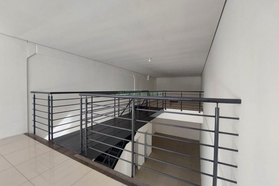 Loja com 158m², no bairro Centro em Caxias do Sul para Alugar