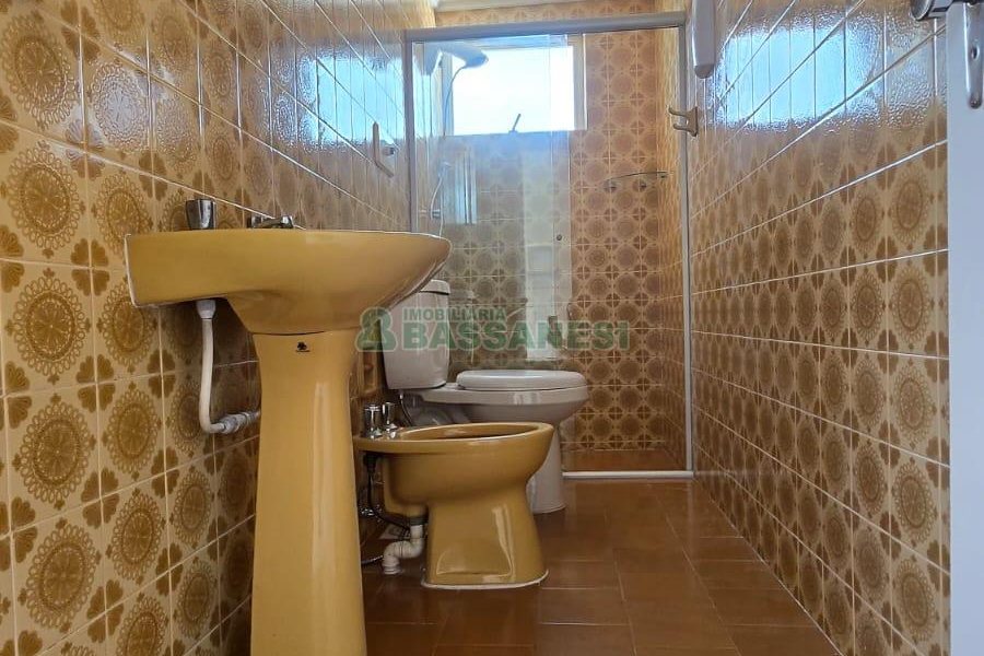 Apartamento com 177m², 4 dormitórios, 1 vaga, no bairro Lourdes em Caxias do Sul para Comprar