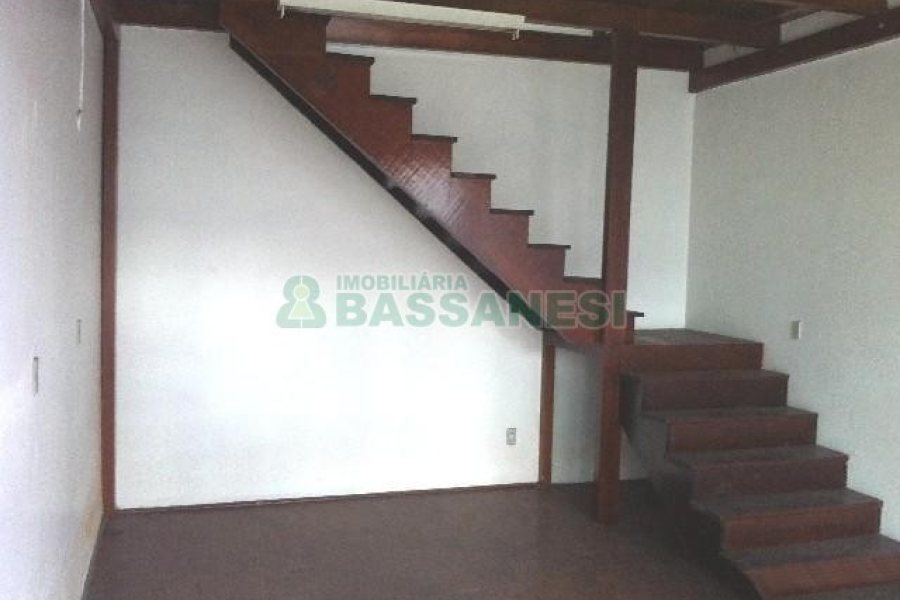 Loja com 180m², no bairro Lourdes em Caxias do Sul para Alugar