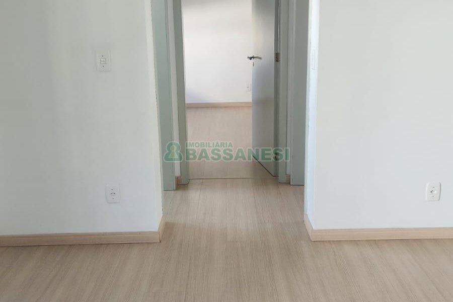 Apartamento com 57m², 1 dormitório, 1 vaga, no bairro Centro em Caxias do Sul para Alugar