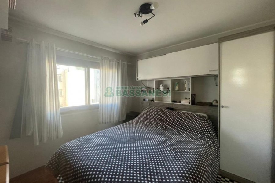 Apartamento com 84m², 2 dormitórios, 1 vaga, no bairro Exposição em Caxias do Sul para Comprar