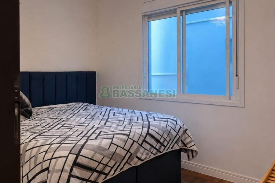 Apartamento com 72m², 3 dormitórios, no bairro Lourdes em Caxias do Sul para Comprar
