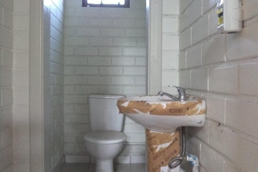 Pavilhão com 720m², no bairro Fatima em Caxias do Sul para Comprar