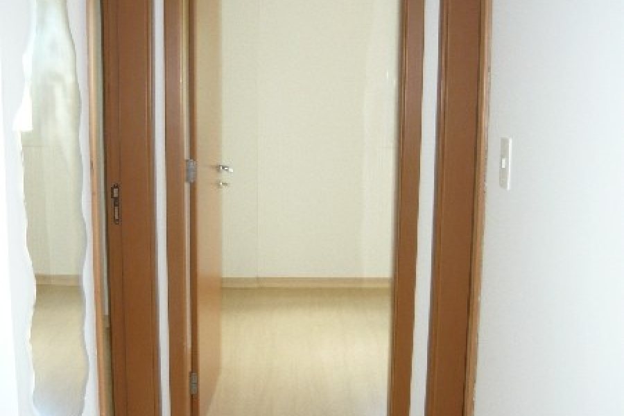 Apartamento com 82m², 3 dormitórios, 3 vagas, no bairro Vinhedos em Caxias do Sul para Comprar