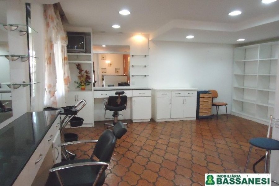 Loja com 60m², no bairro Centro em Caxias do Sul para Alugar