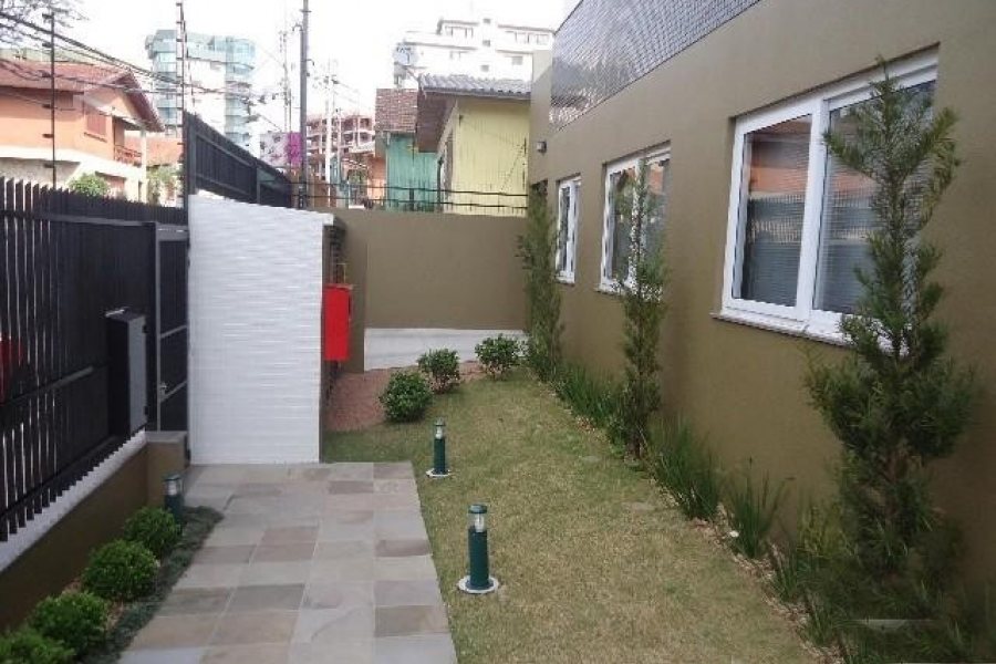 Apartamento com 74m², 2 dormitórios, 2 vagas, no bairro Madureira em Caxias do Sul para Alugar