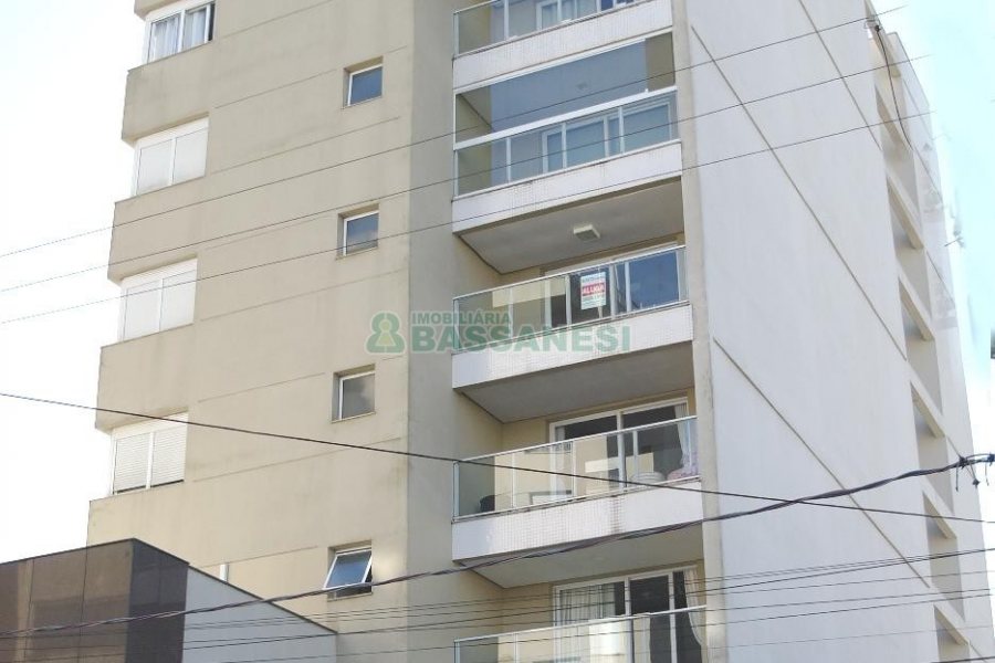 Apartamento com 114m², 3 dormitórios, 2 vagas, no bairro São Pelegrino em Caxias do Sul para Comprar