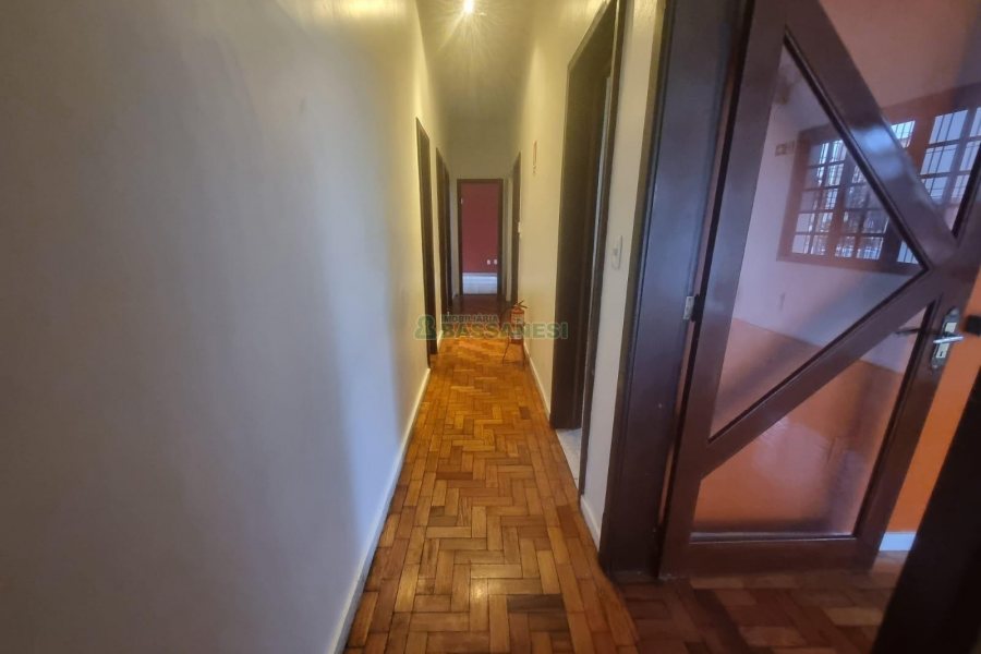 Casa Comercial com 142m², no bairro São Pelegrino em Caxias do Sul para Alugar