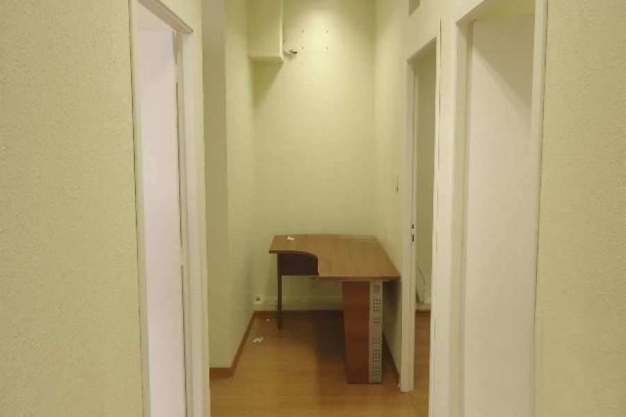 Sala com 62m², no bairro Lourdes em Caxias do Sul para Alugar