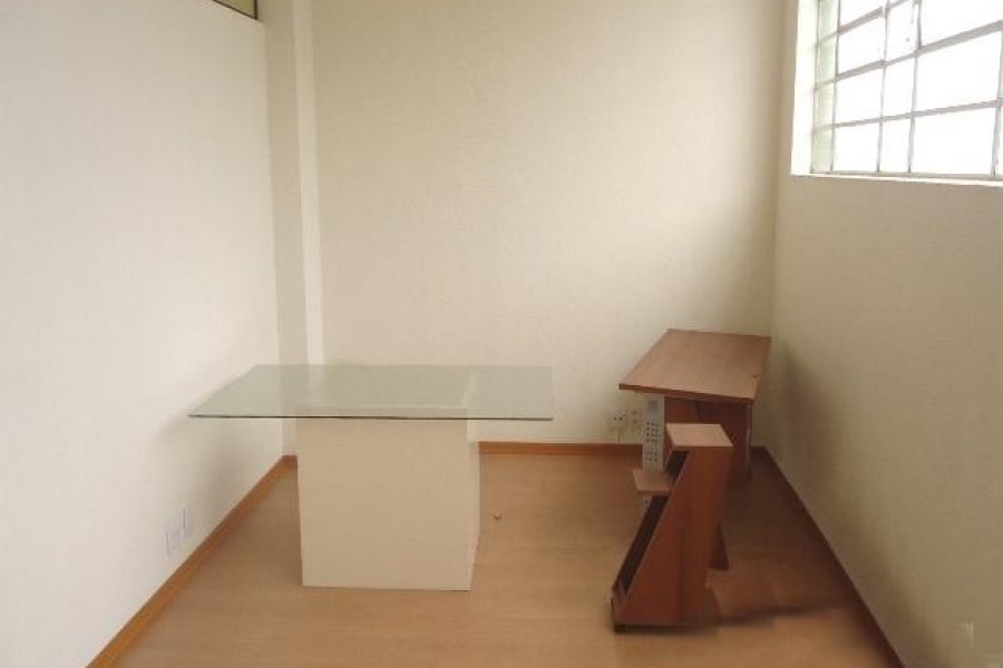 Sala com 62m², no bairro Lourdes em Caxias do Sul para Alugar