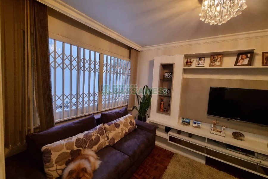 Apartamento com 110m², 2 dormitórios, 2 vagas, no bairro Centro em Caxias do Sul para Comprar